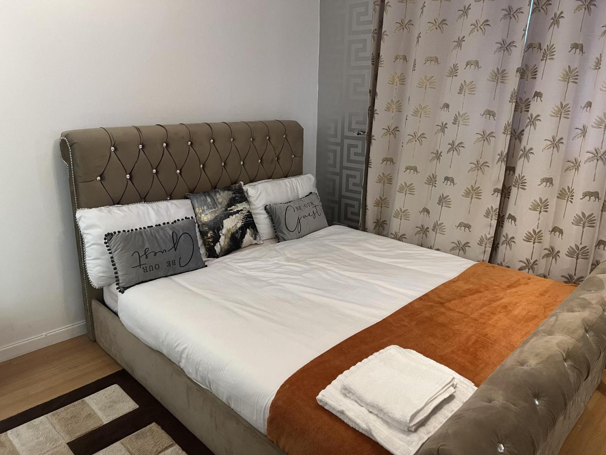 Basildon 3 Bedroom - Free Parking Private Garden Εξωτερικό φωτογραφία