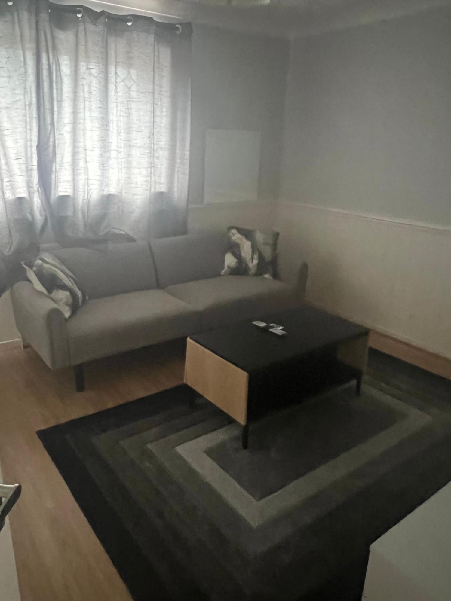 Basildon 3 Bedroom - Free Parking Private Garden Εξωτερικό φωτογραφία